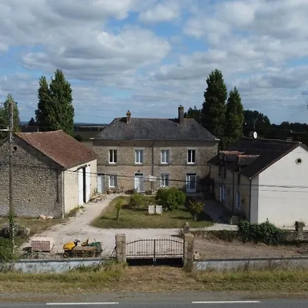 Chateau Saintonge * Le Chevain