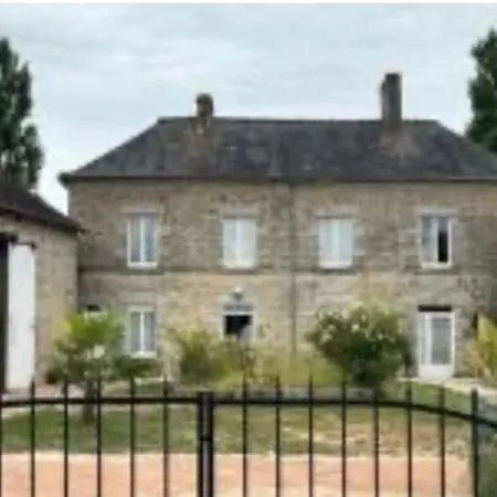 Bed & Breakfast Chateau Saintonge Le Chevain