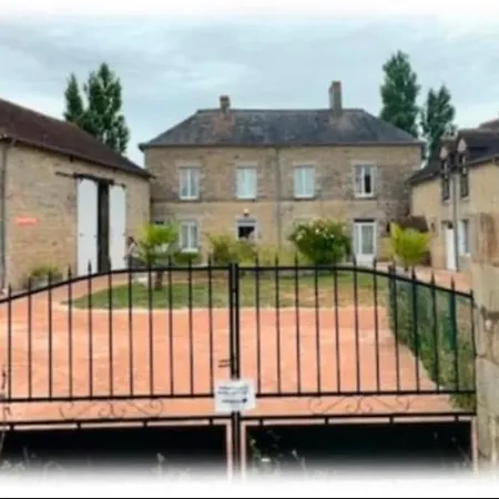 Chateau Saintonge *